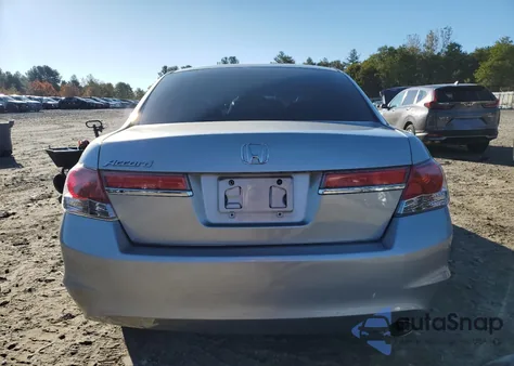 2011 Honda Accord Lx из США, поврежденный, VIN 1HGCP2F31BA104260